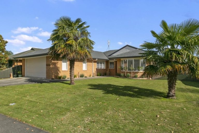 Photo of property in 15 Oaklands Drive, Cambridge, 3434