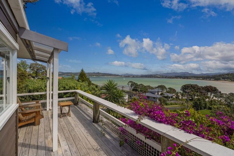 Photo of property in 23 Haddon Crescent, Whitianga, 3510
