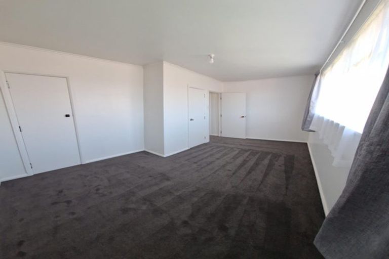 Photo of property in 34-40 Farnham Avenue, Highbury, Palmerston North, 4412
