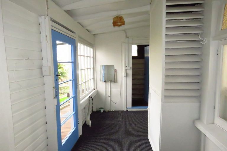 Photo of property in 116 Brougham Street, Westport, 7825