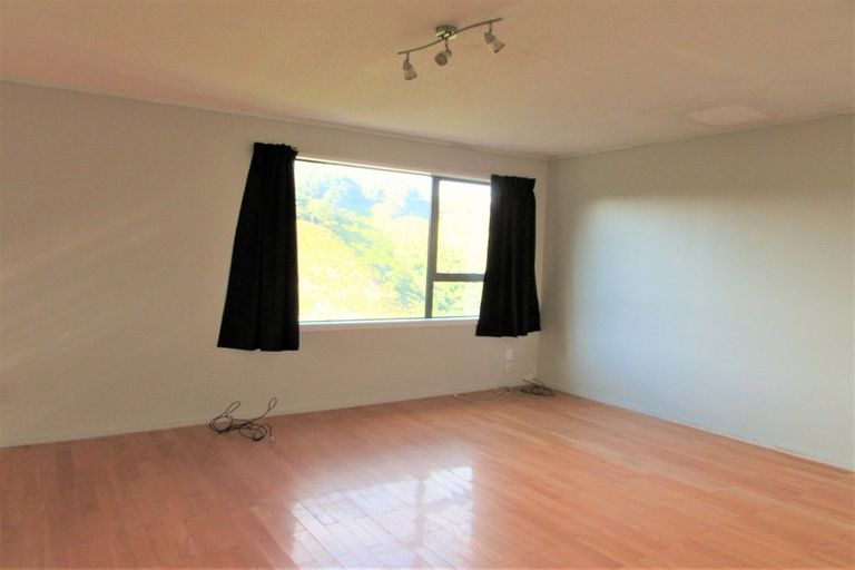 Photo of property in 12a Dominion Park Street, Johnsonville, Wellington, 6037