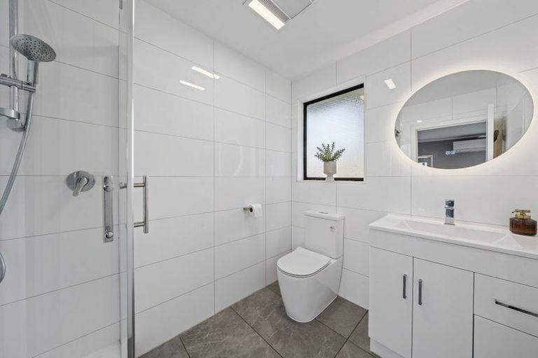 Photo of property in 143 Clevedon Road, Papakura, 2110