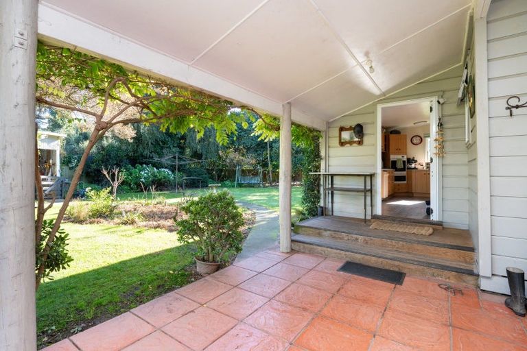 Photo of property in 541 Napier Road, Mangateretere, Hastings, 4180