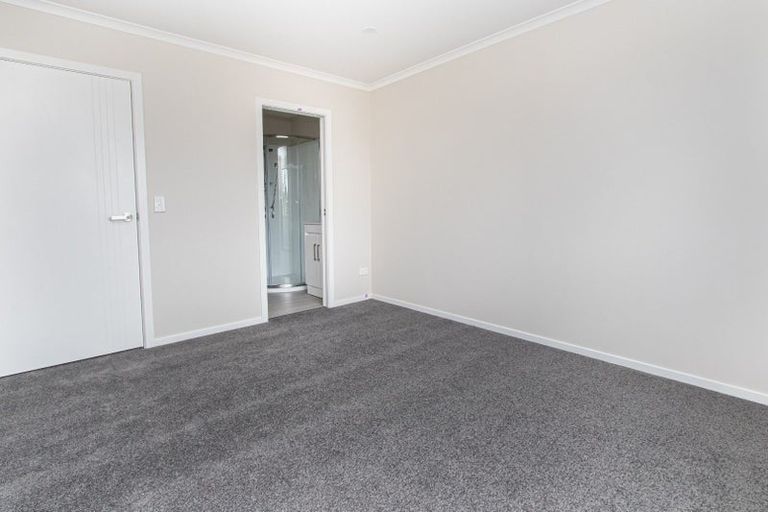 Photo of property in 1u2 Splitt Avenue, Glenview, Hamilton, 3206