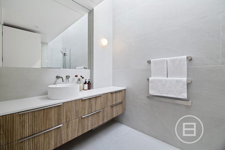 Photo of property in 98 Mills Road, Wanaka, 9305