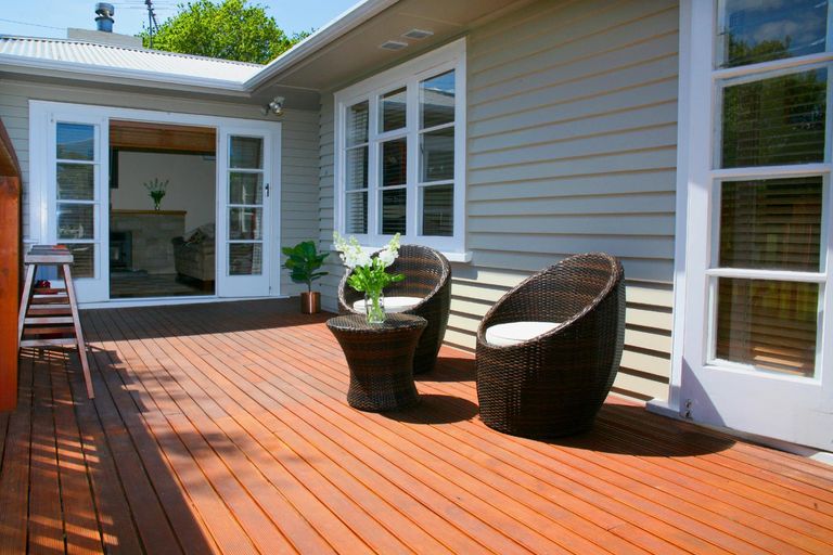 Photo of property in 6 Cliff Road, Papakura, 2110