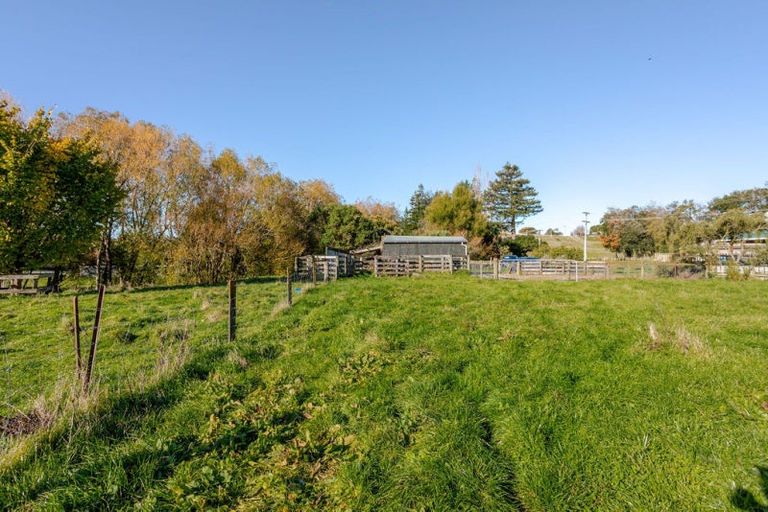 Photo of property in 41 Riverdale Road, Dannevirke, 4930
