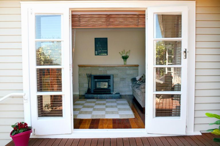 Photo of property in 6 Cliff Road, Papakura, 2110