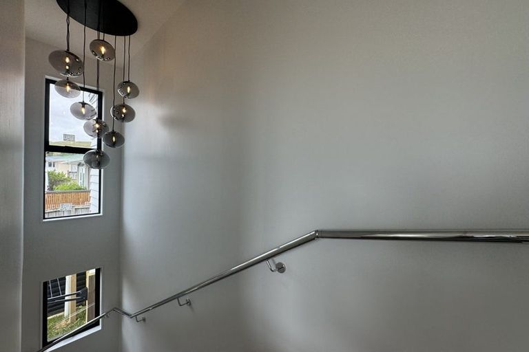 Photo of property in 1/30 Wellesley Road, Mangere Bridge, Auckland, 2022