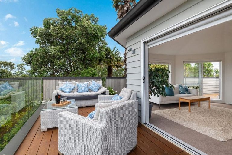 Photo of property in 93 Hastings Road, Mairangi Bay, Auckland, 0630