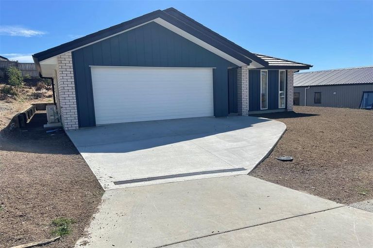 Photo of property in 22 Rongomai Street, Helensville, 0800