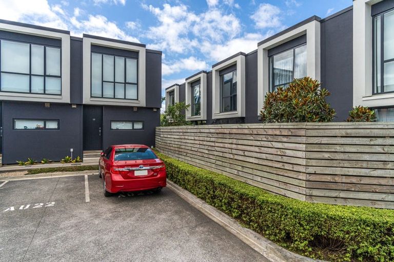 Photo of property in 52 Koro Lane, Mangere Bridge, Auckland, 2022