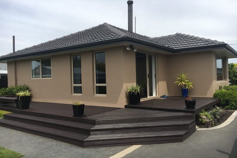 Photo of property in 49 Wilton Crescent, Bishopdale, Christchurch, 8053