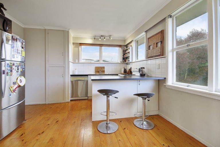Photo of property in 35 Geddis Street, Rangiora, 7400