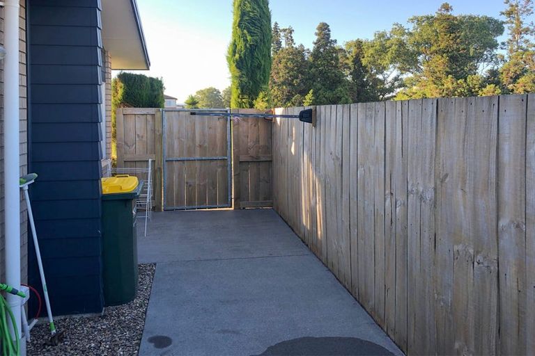 Photo of property in 19c Inverness Avenue, Hamilton East, Hamilton, 3216