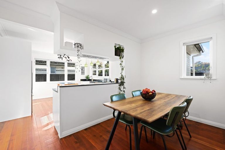 Photo of property in 168 Victoria Street, Cambridge, 3434