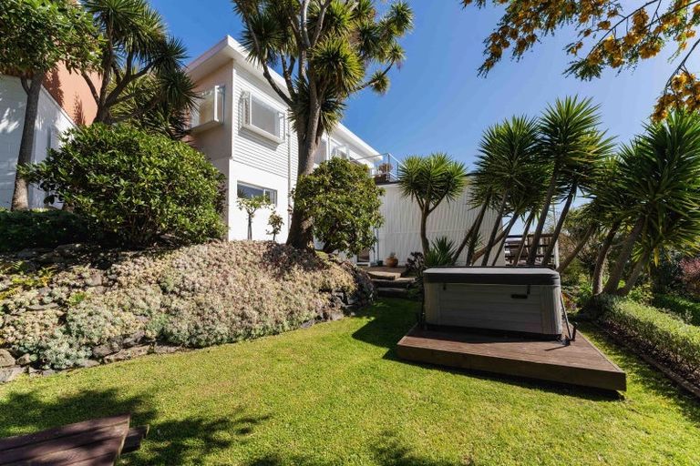 Photo of property in 93 Doon Street, Vauxhall, Dunedin, 9013