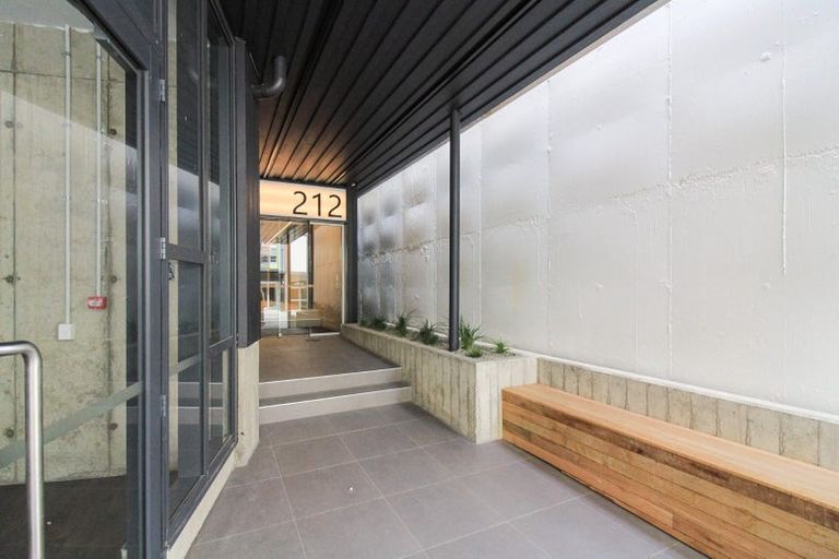 Photo of property in 902/212u Willis Street, Te Aro, Wellington, 6011