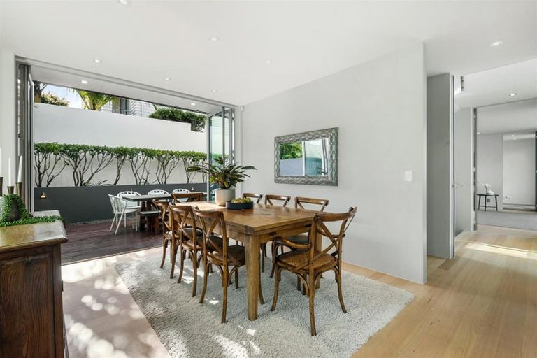 Photo of property in 22b Beach Road, Castor Bay, Auckland, 0620