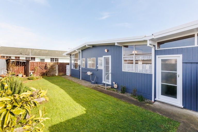 Photo of property in 3 Moyne Avenue, Milson, Palmerston North, 4414