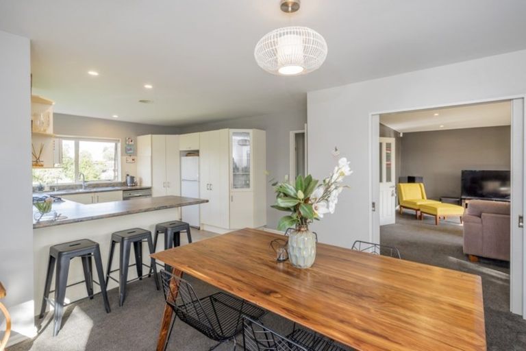 Photo of property in 43 Murray Court, Paraparaumu Beach, Paraparaumu, 5032