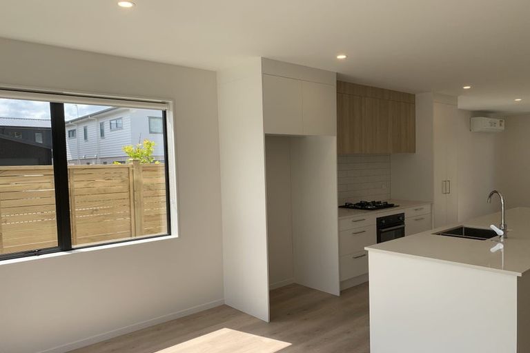 Photo of property in 13 Katikati Drive, Manurewa, Auckland, 2102