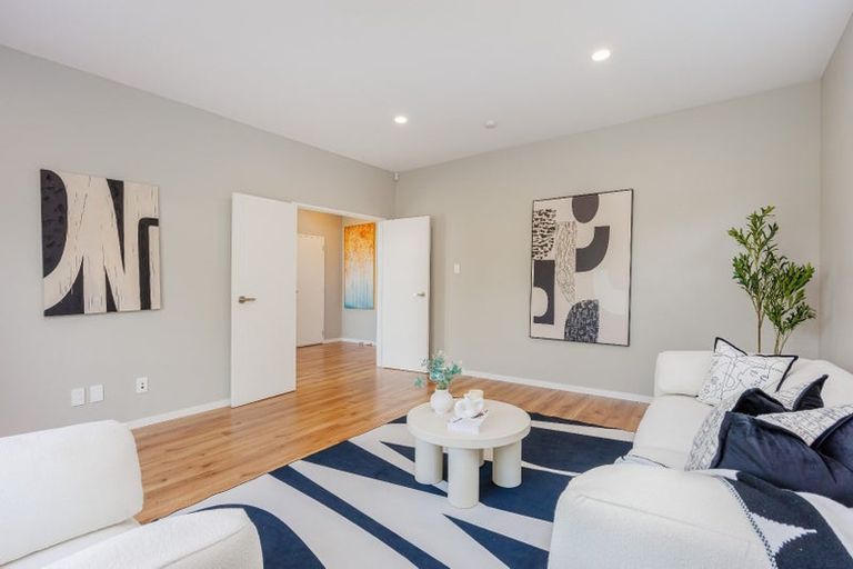 Photo of property in 11 Parkview Drive, Gulf Harbour, Whangaparaoa, 0930