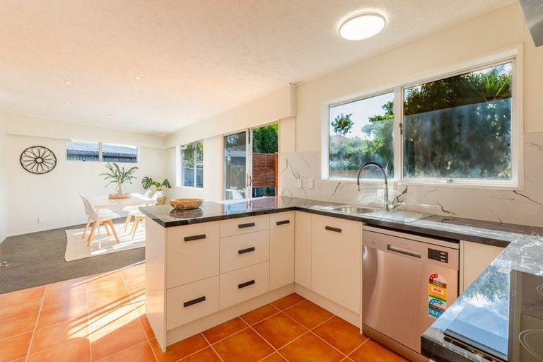 Photo of property in 26 Skerrett Crescent, Tamatea, Napier, 4112