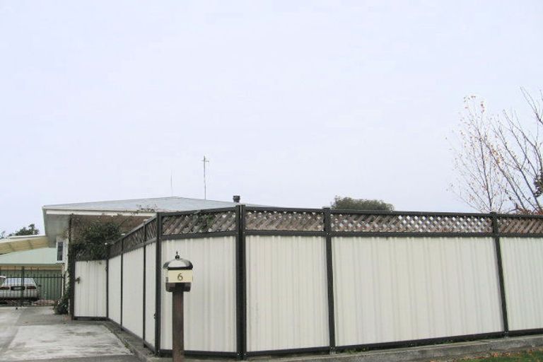 Photo of property in 6 Balmoral Street, Taradale, Napier, 4112