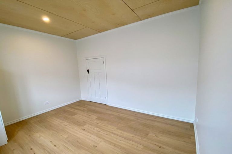 Photo of property in 9 Mckinley Crescent, Brooklyn, Wellington, 6021