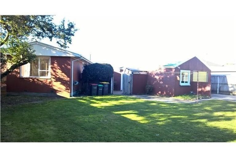 Photo of property in 27 Charles Upham Avenue, Hillmorton, Christchurch, 8025