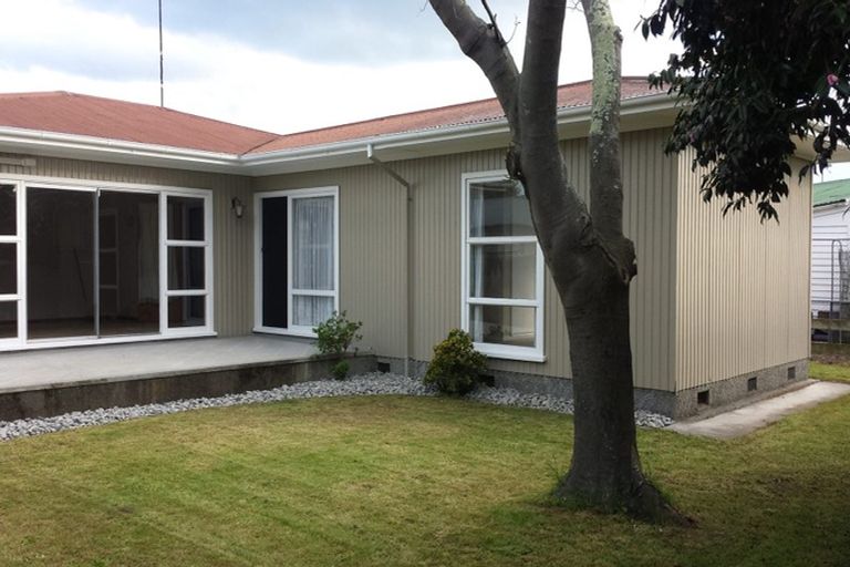 Photo of property in 809 Oxford Street, Saint Leonards, Hastings, 4120