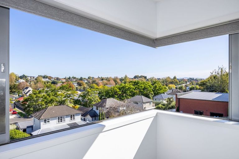 Photo of property in 34b Banbury Crescent, Fairfield, Hamilton, 3214