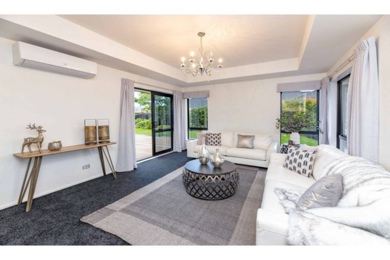 Photo of property in 39 Jacks Drive, West Melton, 7618