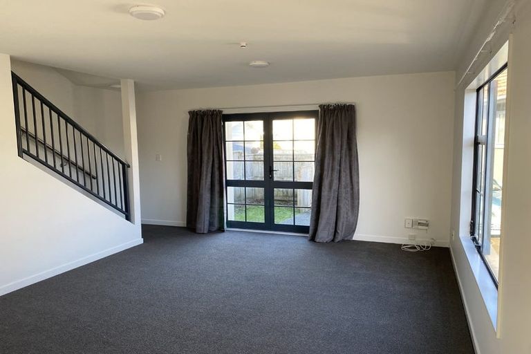 Photo of property in 7b Hindmarsh Street, Johnsonville, Wellington, 6037