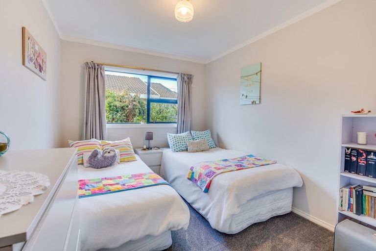 Photo of property in 2/18 Milton Road, Orewa, 0931