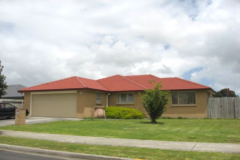 Photo of property in 13 Takatu Place, Takanini, 2112