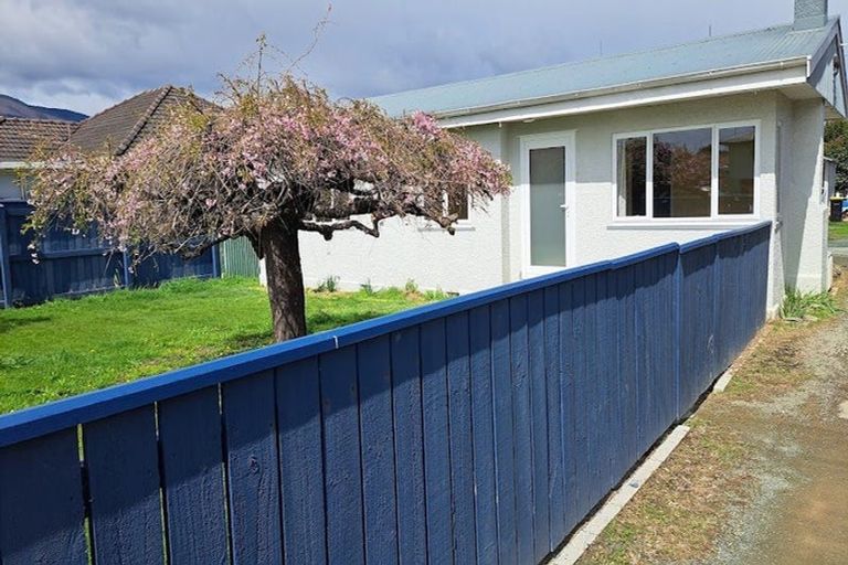 Photo of property in 3/103 Parkers Road, Tahunanui, Nelson, 7011