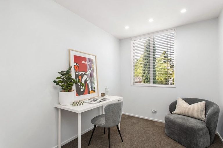 Photo of property in 57 Idris Road, Fendalton, Christchurch, 8052