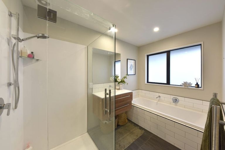 Photo of property in 4 Papawai Drive, Rangiora, 7400