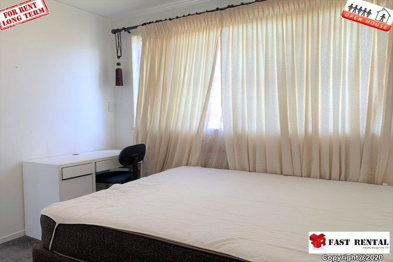 Photo of property in 3/1a Becroft Drive, Forrest Hill, Auckland, 0620