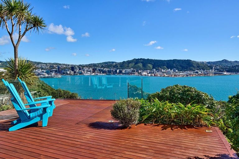 Photo of property in 14 Grafton Road, Roseneath, Wellington, 6011