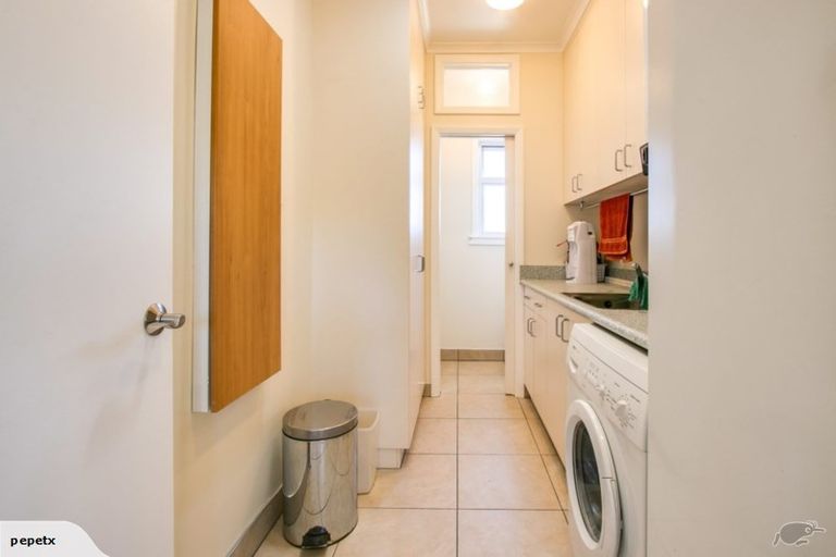 Photo of property in 6 Mckenzie Avenue, Marewa, Napier, 4110