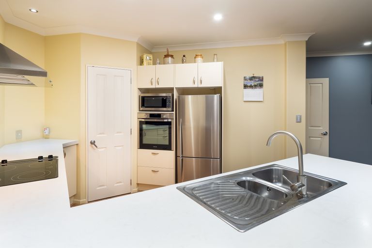 Photo of property in 31 Coppinger Terrace, Aidanfield, Christchurch, 8025