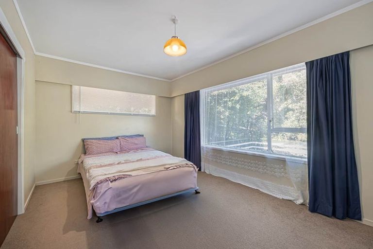 Photo of property in 16 Bacot Place, Howick, Auckland, 2014