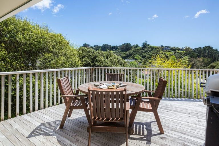 Photo of property in 96 Leeward Drive, Whitby, Porirua, 5024