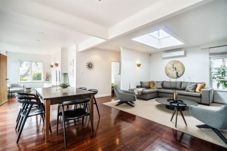 Photo of property in 2/33 Norman Road, Hauraki, Auckland, 0622