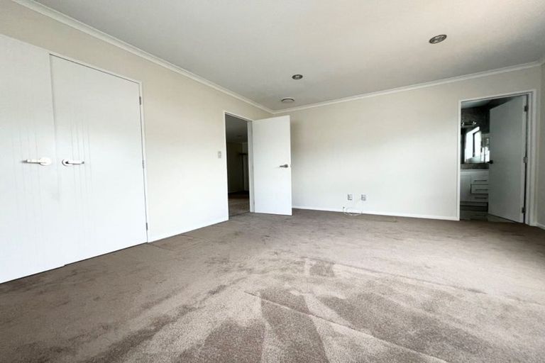 Photo of property in 99 Flat Bush School Road, Flat Bush, Auckland, 2019