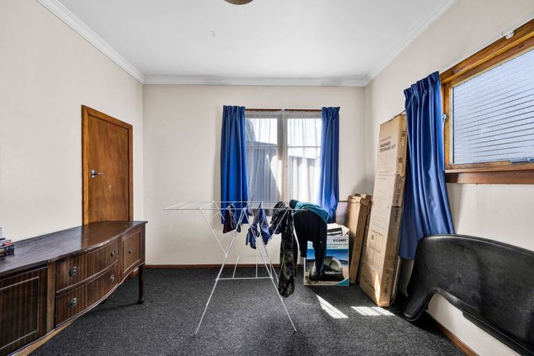 Photo of property in 8 Wellington Street, Hawera, 4610