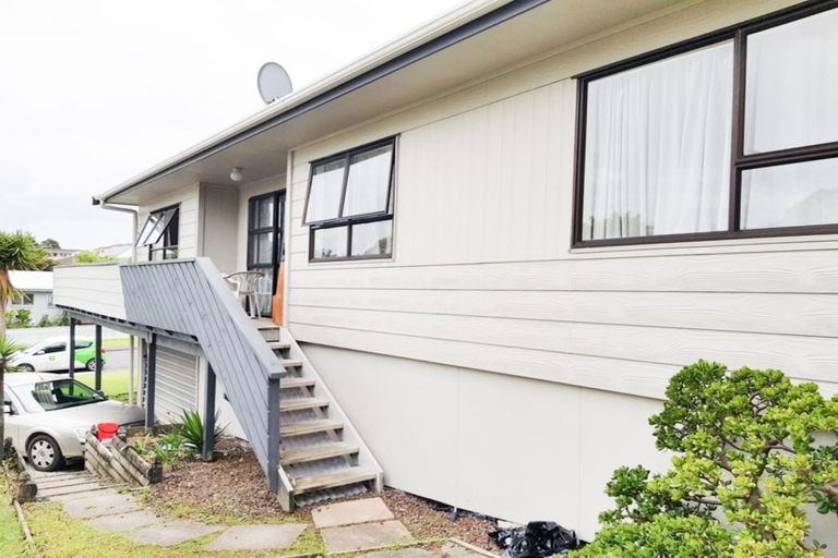 Photo of property in 85a Rosario Crescent, Red Beach, 0932
